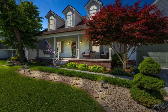 207 Hibiscus Lane, Winchester, KY 40391