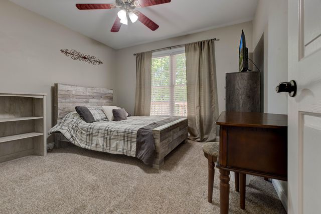207 Hibiscus Lane, Winchester, KY 40391