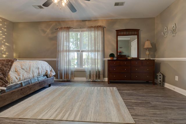 207 Hibiscus Lane, Winchester, KY 40391