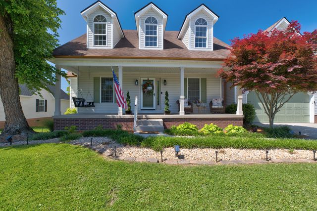 207 Hibiscus Lane, Winchester, KY 40391