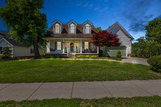 207 Hibiscus Lane, Winchester, KY 40391