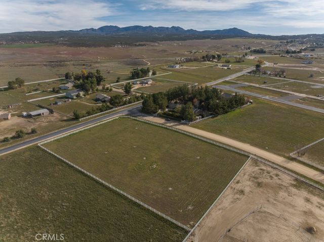 300 Flightline Way, Aguanga, CA 92536