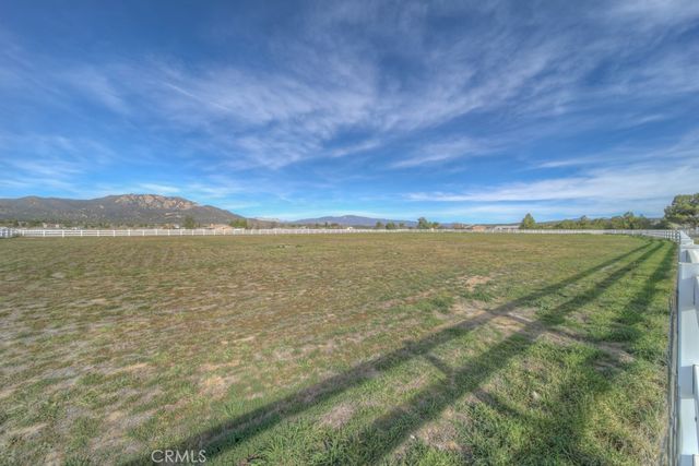300 Flightline Way, Aguanga, CA 92536