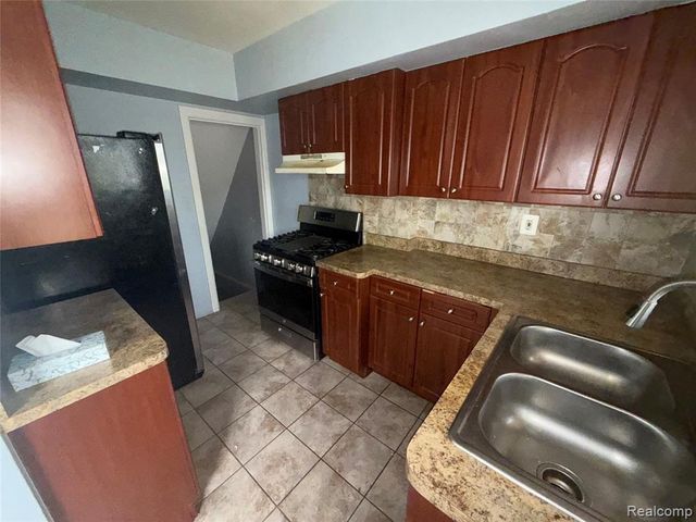 6306 Schaefer Road, Dearborn, MI 48126