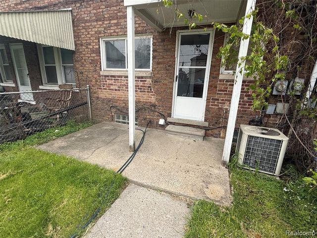 6306 Schaefer Road, Dearborn, MI 48126