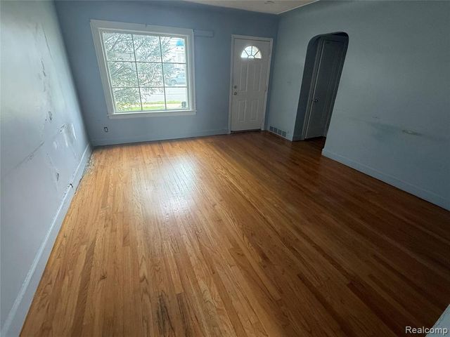 6306 Schaefer Road, Dearborn, MI 48126