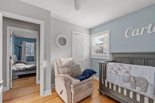 127 Thornton Ave, Lowell, MA 01852