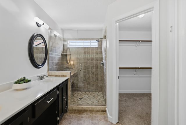 785 Jaywood Dr, Old Hickory, TN 37138