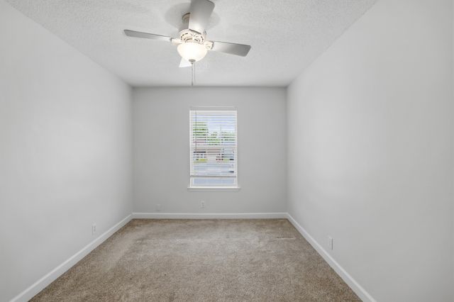785 Jaywood Dr, Old Hickory, TN 37138