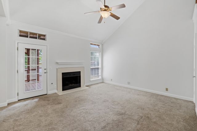 785 Jaywood Dr, Old Hickory, TN 37138