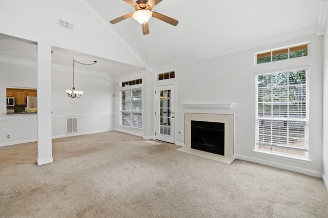 785 Jaywood Dr, Old Hickory, TN 37138