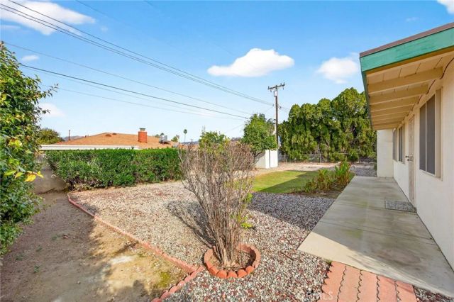 40930 Johnston, Hemet, CA 92544