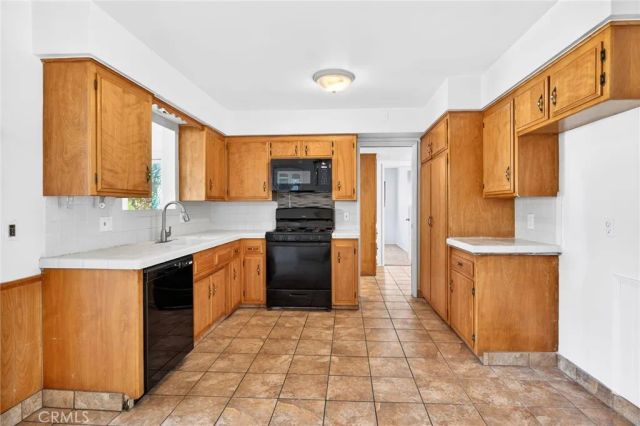 40930 Johnston, Hemet, CA 92544