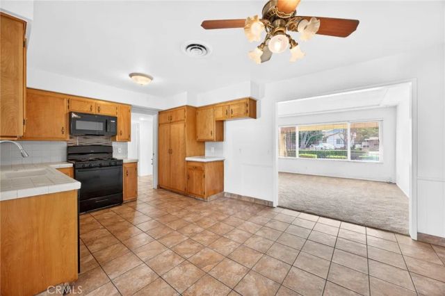 40930 Johnston, Hemet, CA 92544