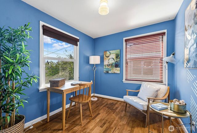 6750 36th Avenue SW, Seattle, WA 98126