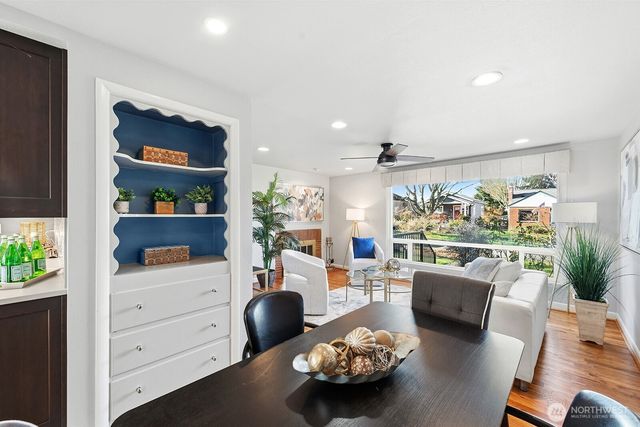 6750 36th Avenue SW, Seattle, WA 98126