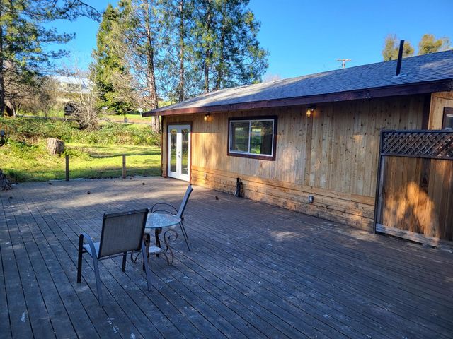 7935 Fairplay Rd, Somerset, CA 95684