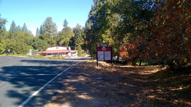 7935 Fairplay Rd, Somerset, CA 95684