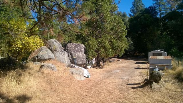 7935 Fairplay Rd, Somerset, CA 95684