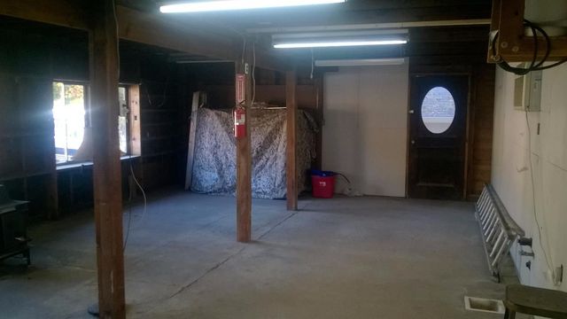 7935 Fairplay Rd, Somerset, CA 95684