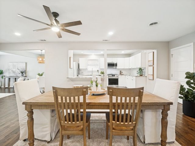 3228 Cedarcroft Lane, Dallas, TX 75233