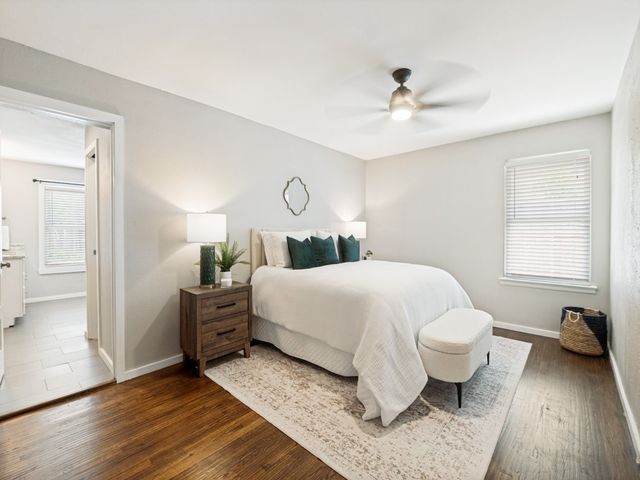 3228 Cedarcroft Lane, Dallas, TX 75233