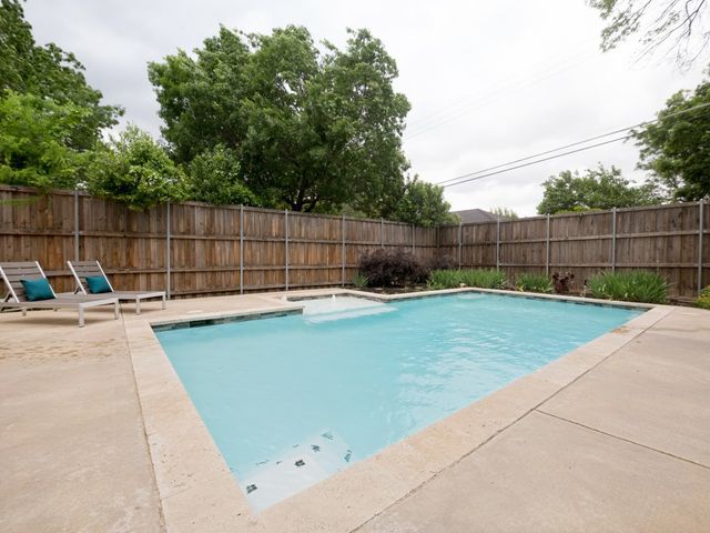 3228 Cedarcroft Lane, Dallas, TX 75233