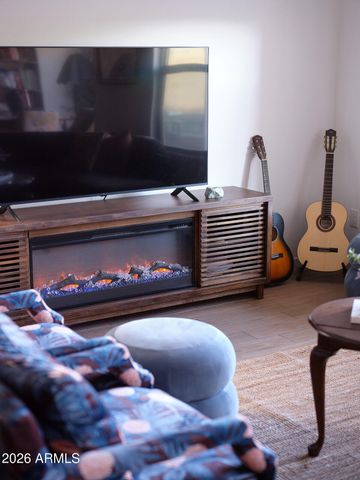 3053 W STRAIGHT ARROW Lane, Phoenix, AZ 85083