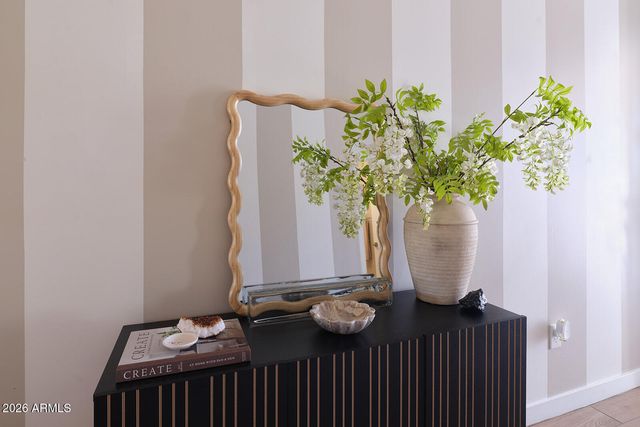 3053 W STRAIGHT ARROW Lane, Phoenix, AZ 85083