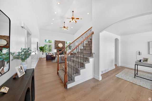 1092 S 2095 W, Lehi, UT 84043