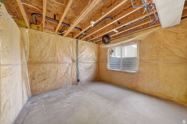 1092 S 2095 W, Lehi, UT 84043