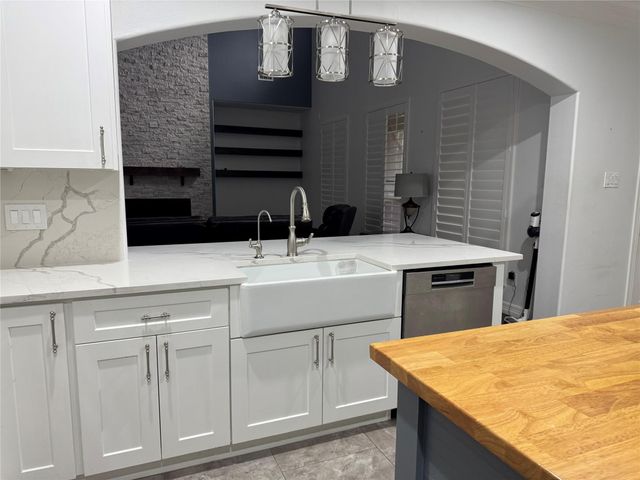 14410 Brentshire Lane, Houston, TX 77069