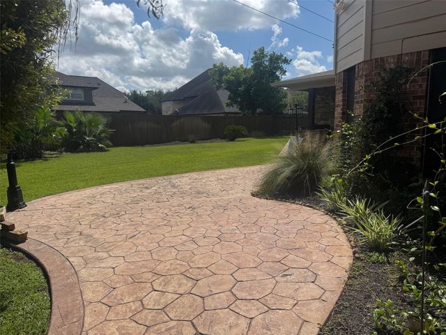 14410 Brentshire Lane, Houston, TX 77069