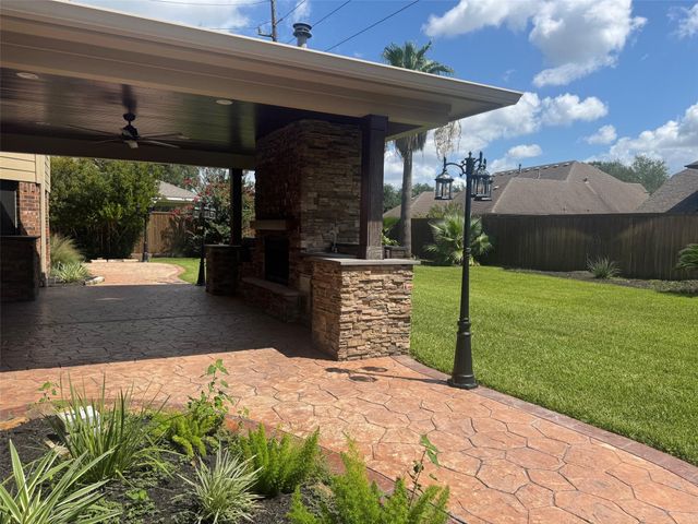 14410 Brentshire Lane, Houston, TX 77069