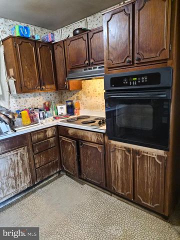 157 EDGE LN, Willingboro, NJ 08046