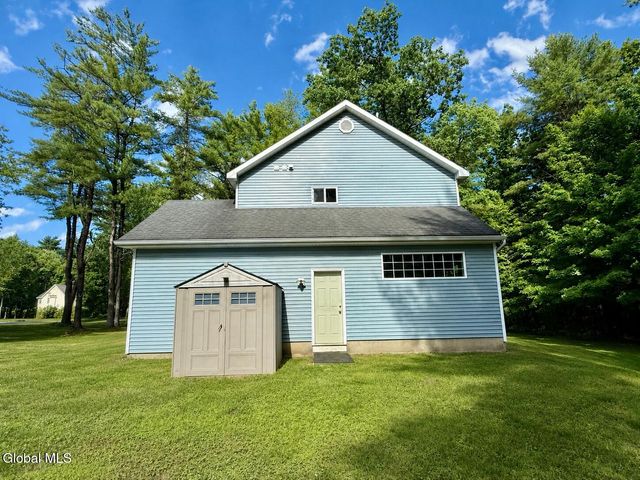 9 Cherry Tree Lane, Kingsbury, NY 12839