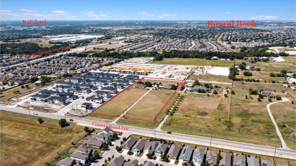 8010 County Road 110 RD, Round Rock, TX 78665