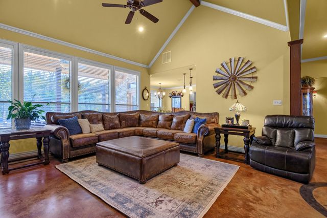 710 Us-82, Bells, TX 75414