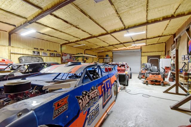 710 Us-82, Bells, TX 75414