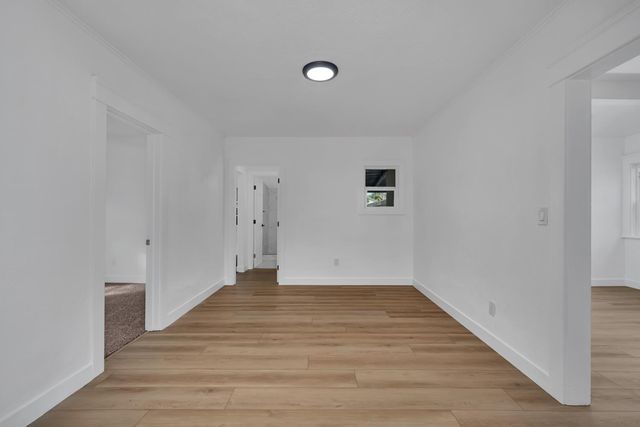 4323 E Iowa, Fresno, CA 93702