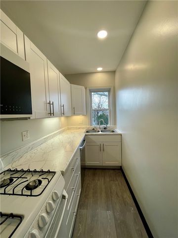 26 Norris Avenue 2, Pawtucket, RI 02861