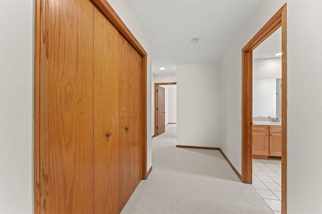 1038 N Thompson Drive, Madison, WI 53704