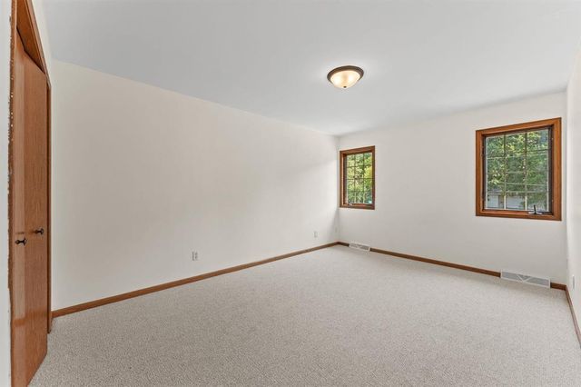 1038 N Thompson Drive, Madison, WI 53704