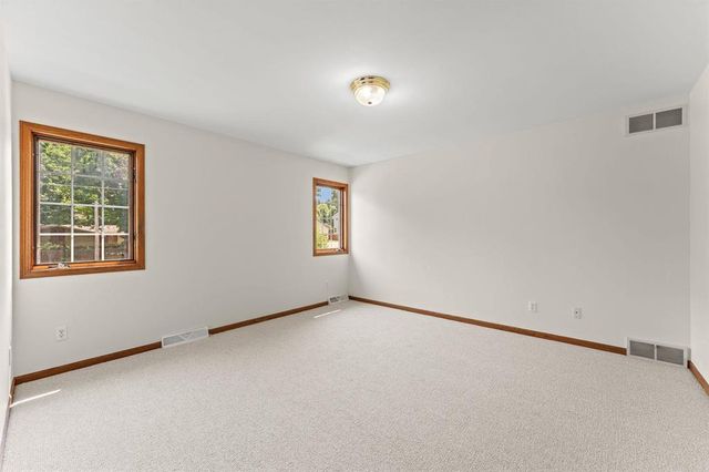 1038 N Thompson Drive, Madison, WI 53704
