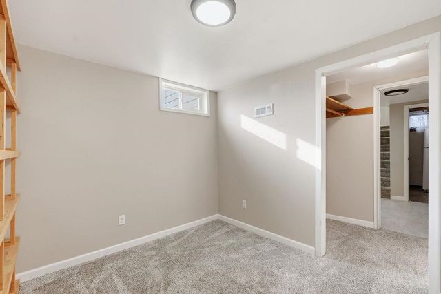 4903 N Elm St, Spokane, WA 99205