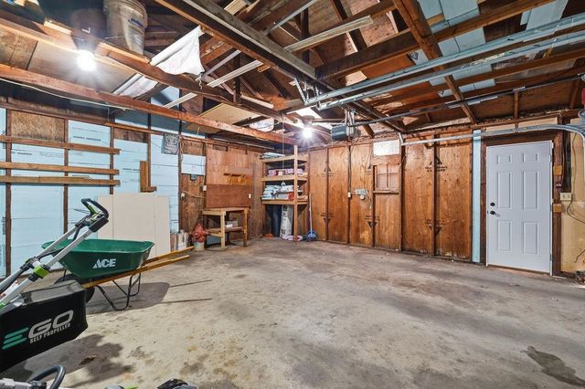 4903 N Elm St, Spokane, WA 99205
