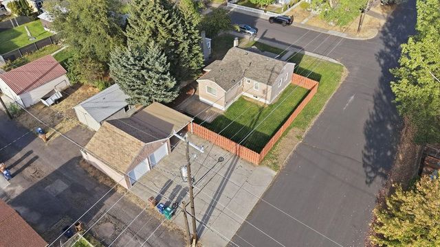 4903 N Elm St, Spokane, WA 99205