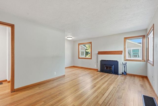 4903 N Elm St, Spokane, WA 99205