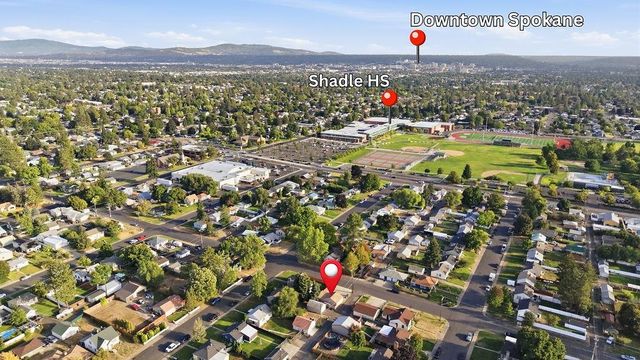 4903 N Elm St, Spokane, WA 99205