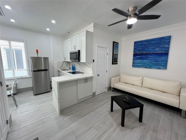 3710 Collins Ave N-103, Miami Beach, FL 33140
